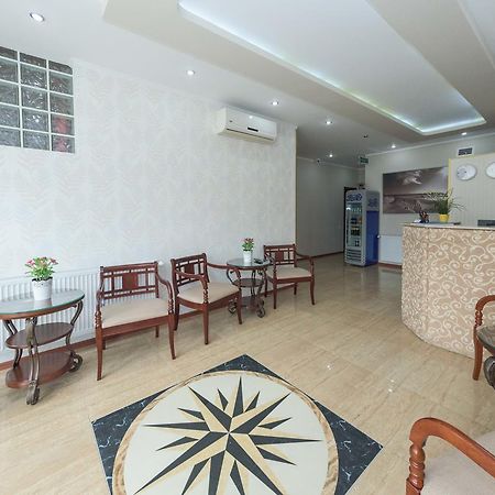 Hotel Promenada ママイア エクステリア 写真