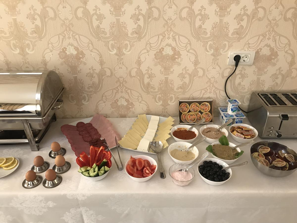 Hotel Promenada ママイア エクステリア 写真
